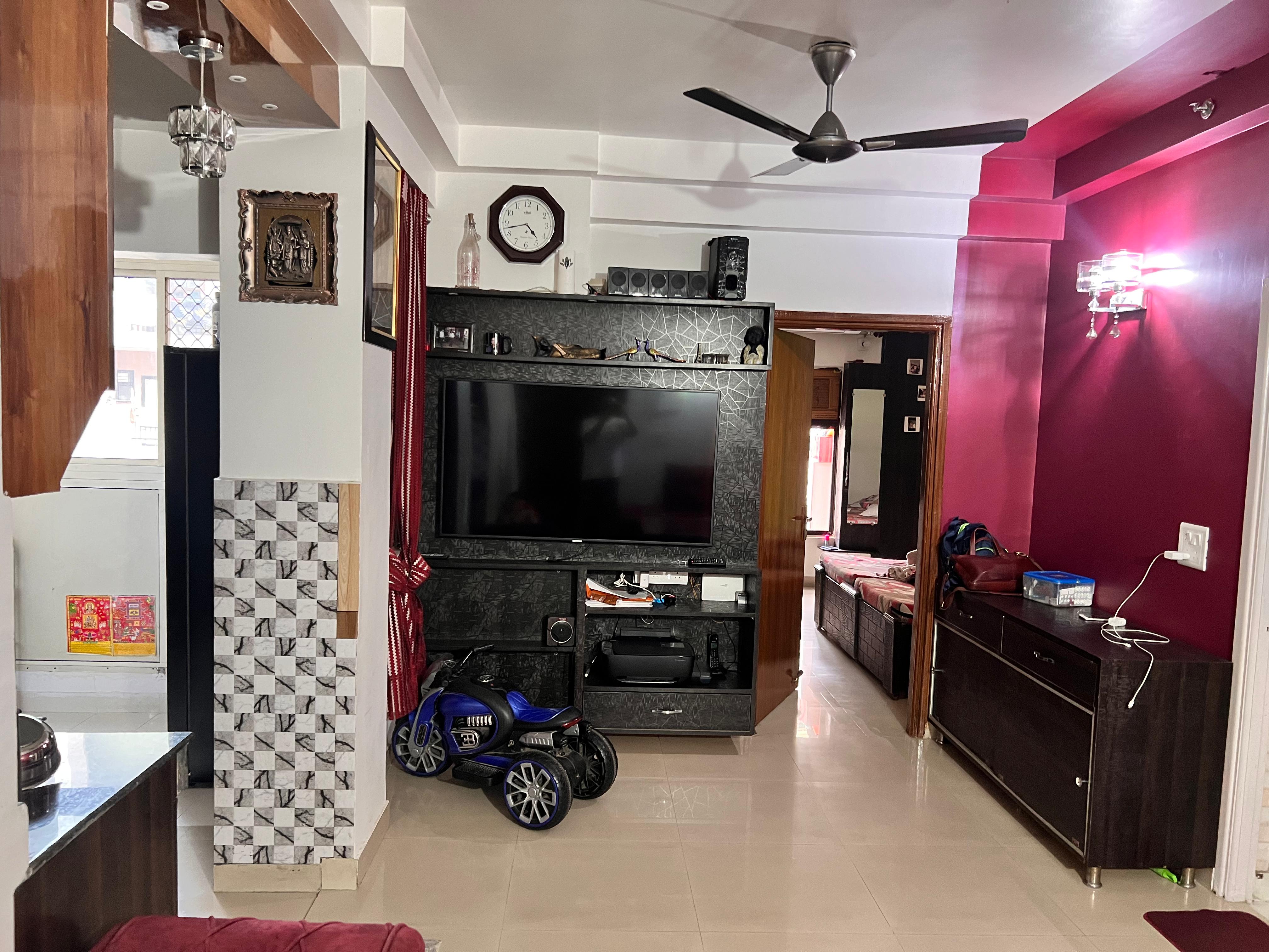 2 BHK 930 Sq.Ft. Apartment in SG Grand