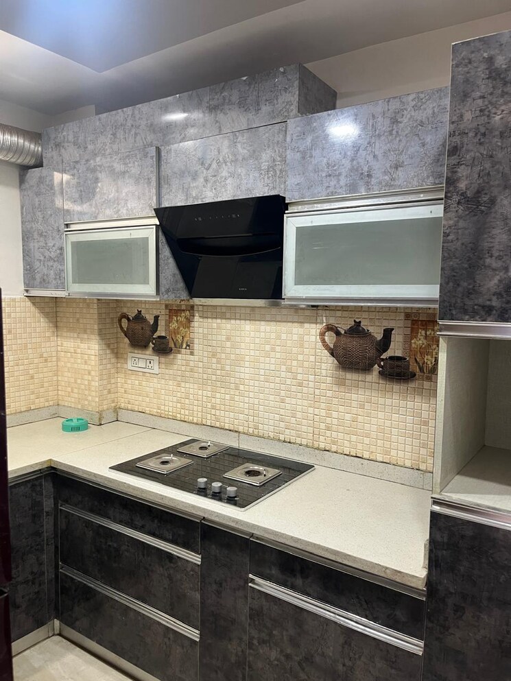 Kitchen, sector 52 3 Bedroom 195 Sq.Yd. Builder Floor In Sector 52 Gurgaon 9080000