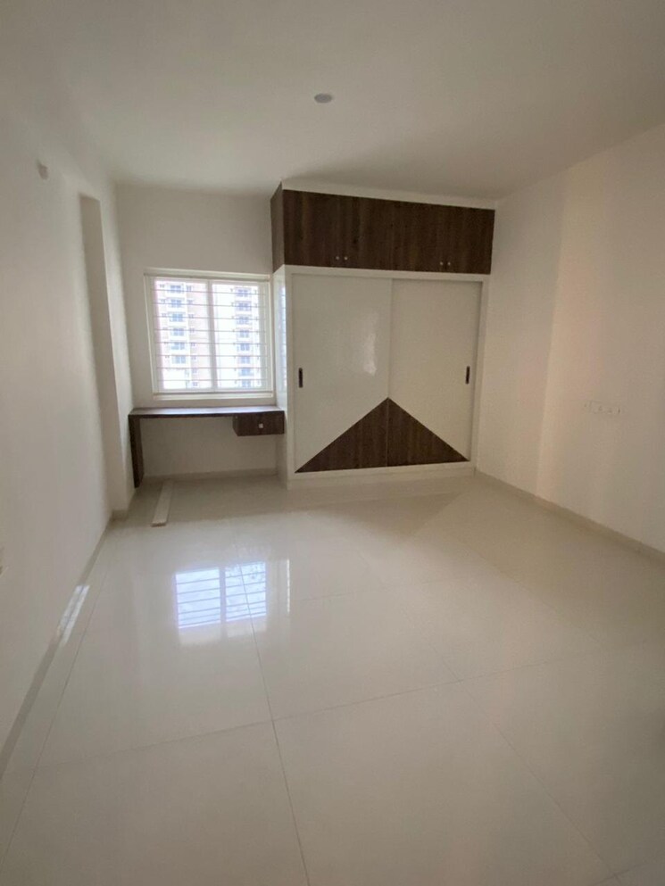 Room, rajapushpa-regalia 3 Bedroom 2600 Sq.Ft. Apartment In Kokapet Hyderabad 9080020