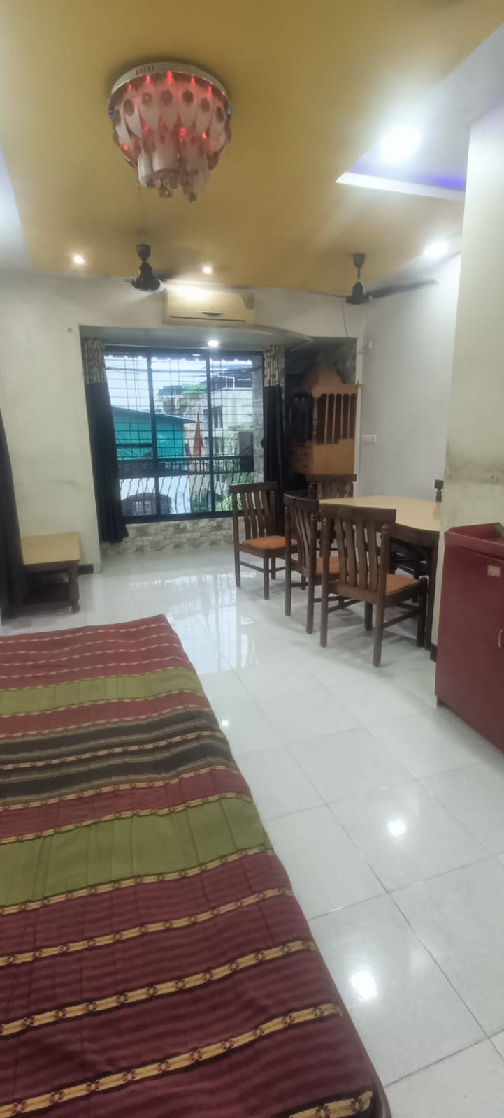 2 BHK Apartment For Sale in C H Society 