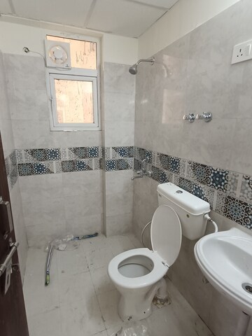 Bathroom in 2 BHK Apartment at Signature Global Prime, Sector 63a – for Rent