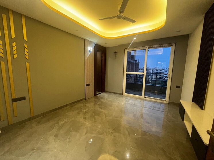 Room, sector 52 3 Bedroom 263 Sq.Yd. Builder Floor In Sector 52 Gurgaon 9080016