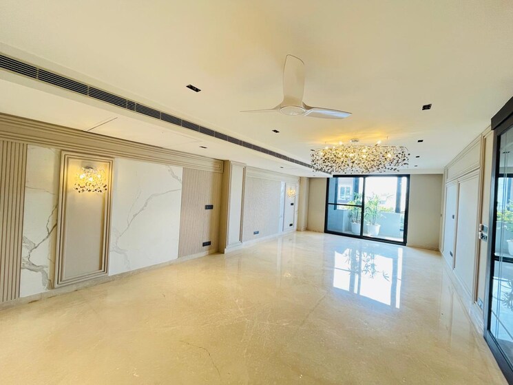 Room, dlf phase i 4 Bedroom 500 Sq.Ft. Builder Floor In Dlf Phase I Gurgaon 9080003