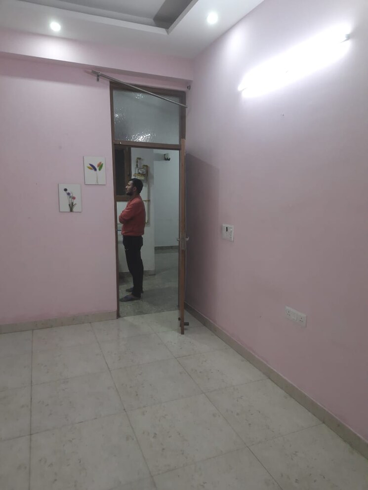 Room, astha-lane-residents-welfare-association 2 Bedroom 825 Sq.Ft. Apartment In Indrapuram Ghaziabad 9080012