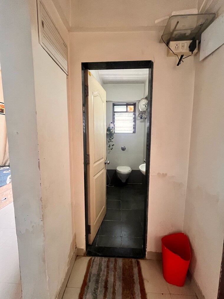 Attached Bathroom, akanksha-pioneer 1.5 Bedroom 511 Sq.Ft. Apartment In Vartak Nagar Thane 9080064