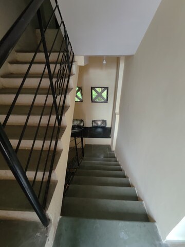 Staircase in 6 BHK Apartment at Swaraj Accolade Chs, Louis Wadi – for Rent