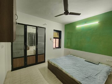 Master Bedroom in 6 BHK Apartment at Swaraj Accolade Chs, Louis Wadi – for Rent