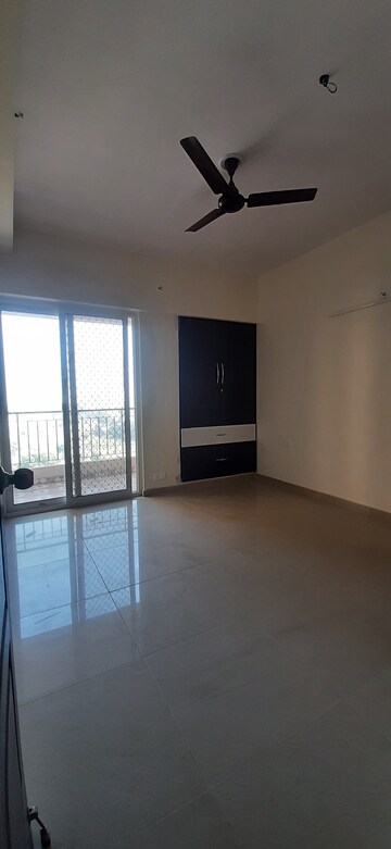 3 BHK Builder Floor For Sale in Land Craft Golf Links Villa, Pandav Nagar