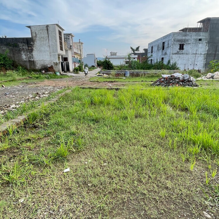 Exterior View, harbhaj wala  100 Sq.Yd. Plot In Harbhaj Wala Dehradun 9080075