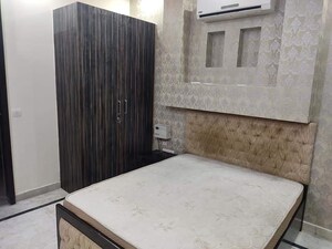 Bedroom in 3 BHK Builder Floor at Sector 52 – for Sale