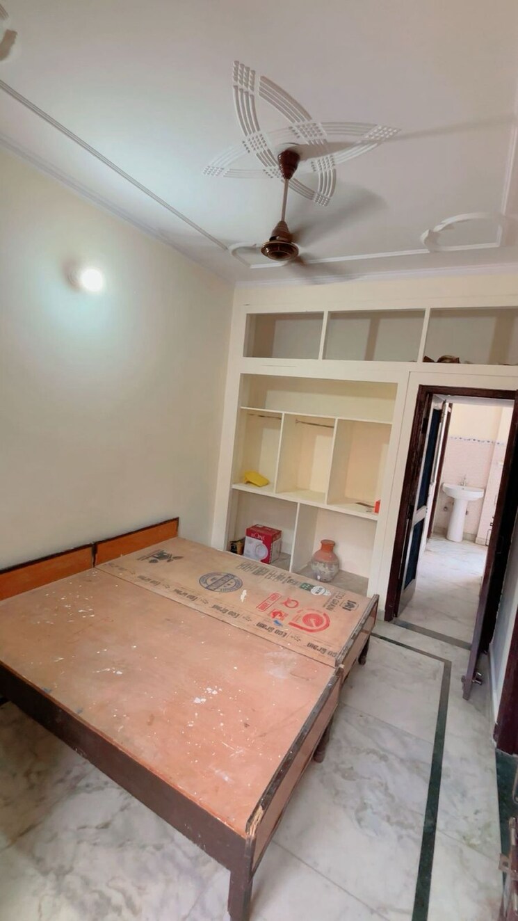 Room, alpha-1-rwa 2 Bedroom 645 Sq.Ft. Apartment In Alpha 1 Greater Noida Greater Noida 9080098