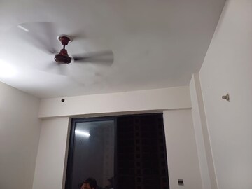 Furnished Amenities in Studio Apartment at Omaxe Hazratganj, Gomti Nagar – for Rent