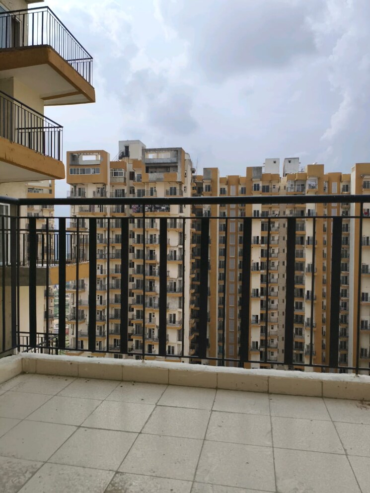 Exterior View, amrapali-terrace-homes 3 Bedroom 1400 Sq.Ft. Apartment In Tech Zone 4 Greater Noida Greater Noida 9080118