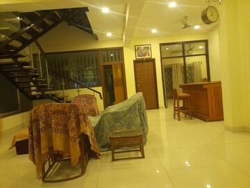 Living Room in 2 BHK Apartment at Alpha 1 RWA, Alpha 1 Greater Noida – for Rent
