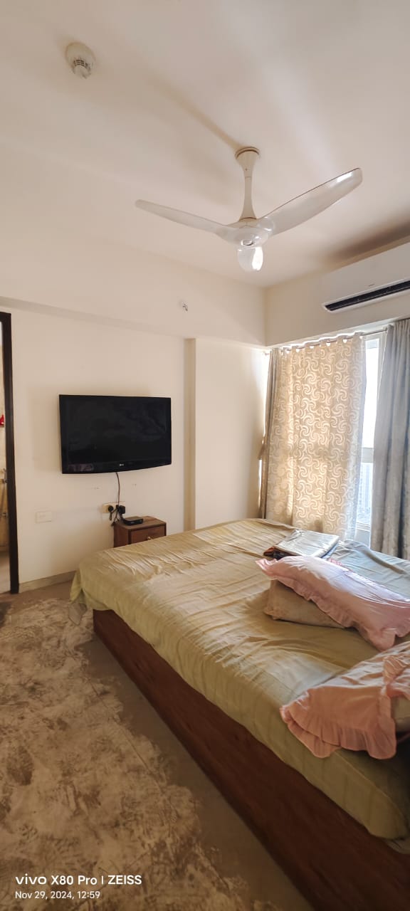 2 BHK Apartment For Sale in Hubtown Greenwoods