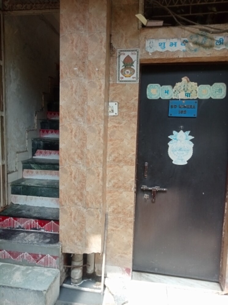 undefined, sadarpur 3 Bedroom 25 Sq.Yd. Independent House In Sadarpur Noida 9080147