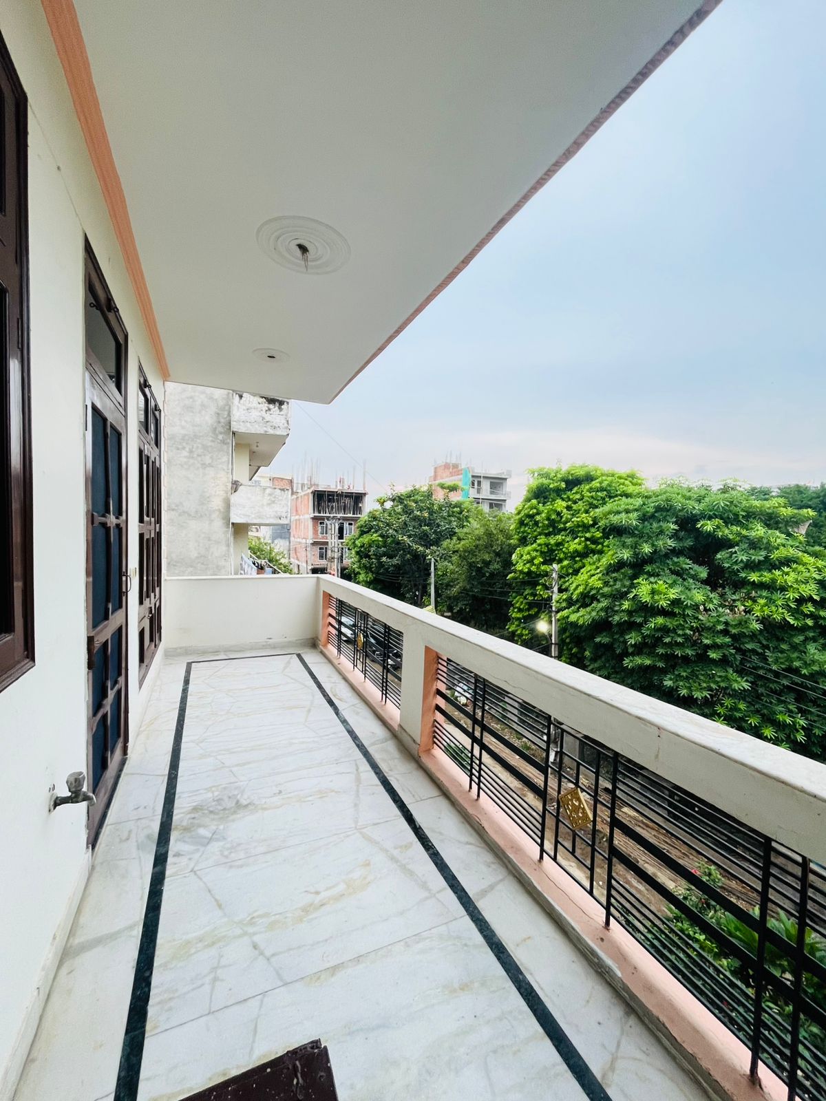 2 BHK Builder Floor For Rent in Unitech Cyber Park