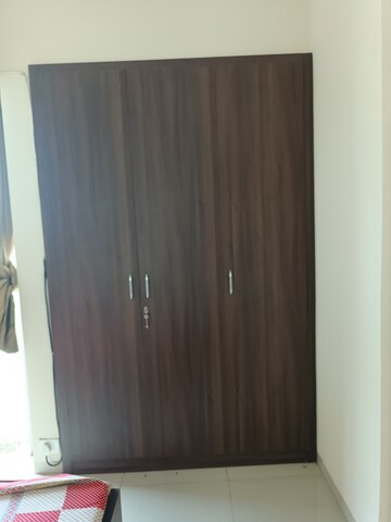 Furnished Amenities in 1 BHK Apartment at Wave Dream Homes, Wave City – for Rent