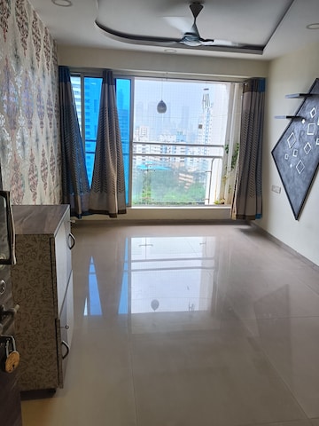 Furnished Amenities in 2 BHK Apartment at Dosti Flamingos, Parel – for Rent