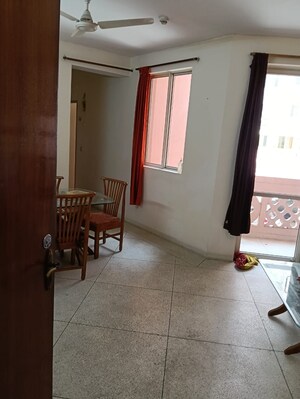 Living Room in 2 BHK Apartment at DLF The Royalton Tower, Dlf Phase V – for Sale