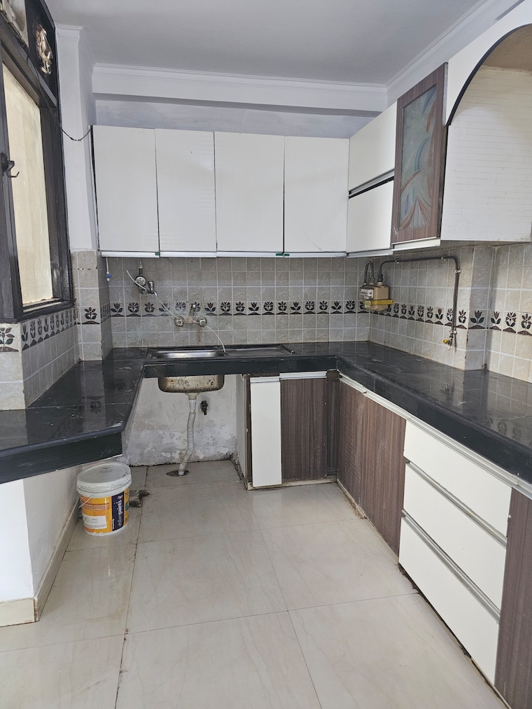 Kitchen, sector 22 dwarka 3.5 Bedroom 1800 Sq.Ft. Apartment In Sector 22 Dwarka Delhi 9080284
