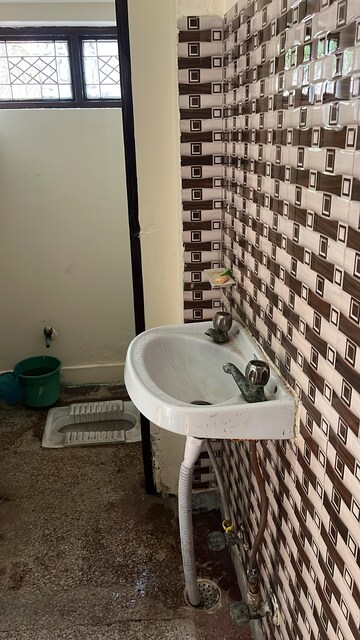 Bathroom in 1 RK Builder Floor at Phi Ii Greater Noida – for Rent