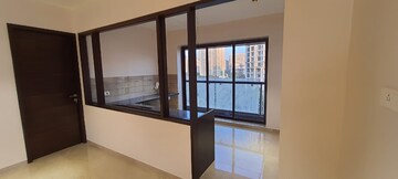 Room in 3 BHK Apartment at Lake Front Solitaire, Powai – for Sale