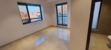 Room in 3 BHK Apartment at Lake Front Solitaire, Powai – for Sale