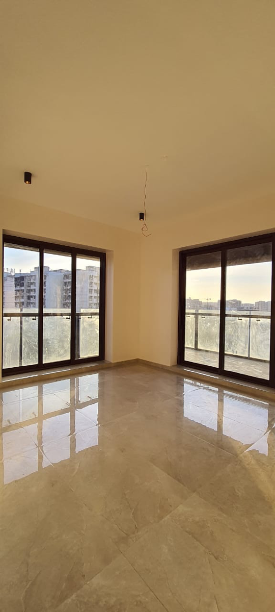 3 BHK + Servant Room 1810 Sq.Ft. Apartment in Lake Front Solitaire