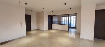Room in 3 BHK Apartment at Lake Front Solitaire, Powai – for Sale