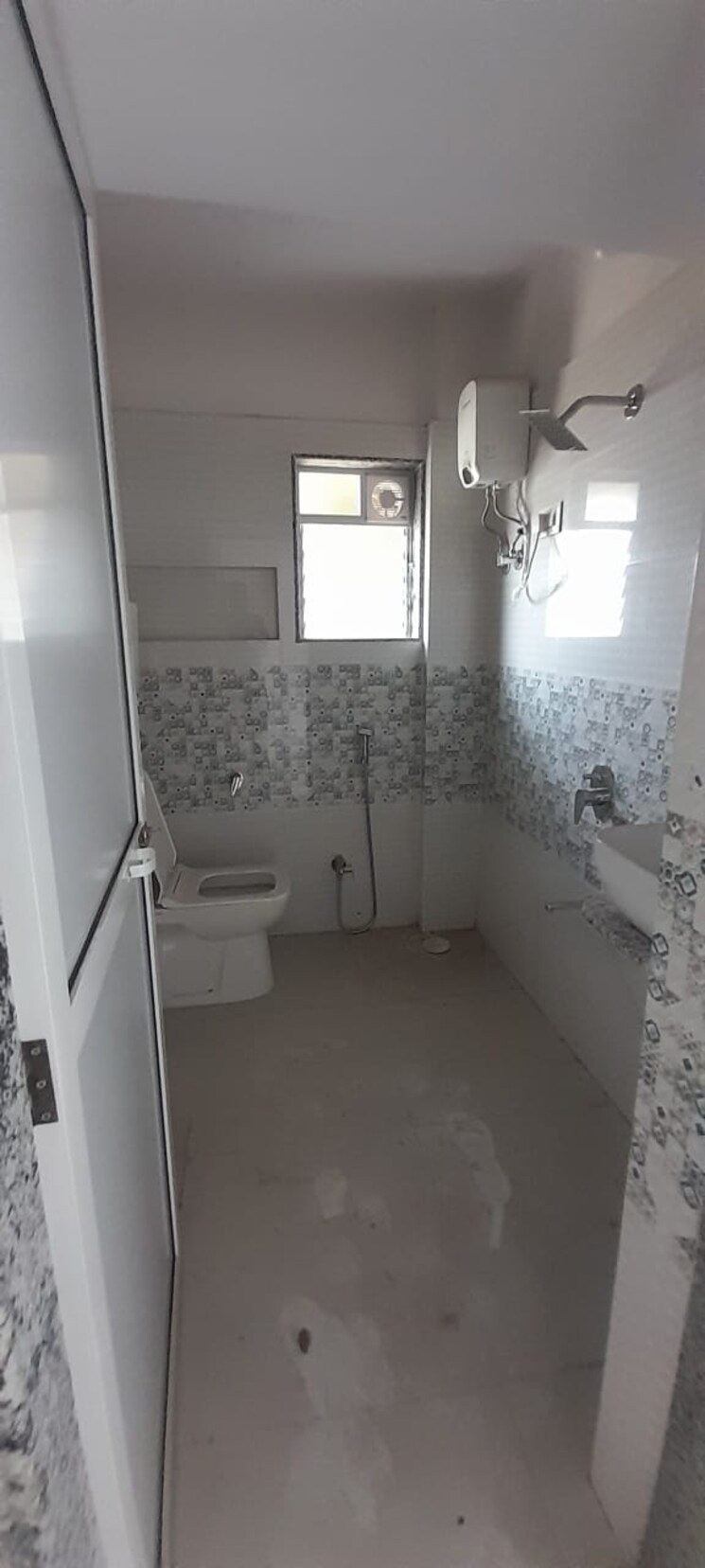 Bathroom, moreshwar-19-east 3 Bedroom 1200 Sq.Ft. Apartment In Nerul Navi Mumbai 9080304