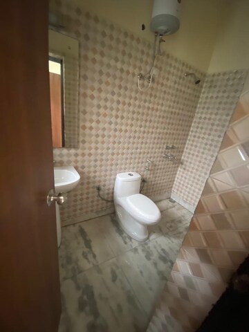 Bathroom in 3 BHK Independent House at Uday Arden 45, Sector 45 – for Rent