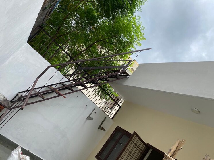 Balcony, uday-arden-45 3 Bedroom 2500 Sq.Ft. Independent House In Sector 45 Gurgaon 9080329