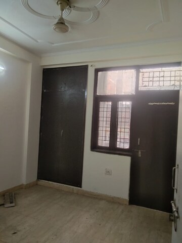 Room in 2 BHK Builder Floor at Rajpur Khurd Extension – for Rent
