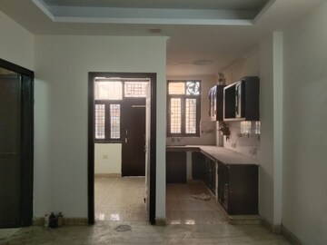 Room in 2 BHK Builder Floor at Rajpur Khurd Extension – for Rent