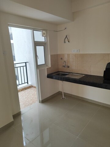 Kitchen in 3 BHK Apartment at Omaxe R2, Gomti Nagar – for Rent