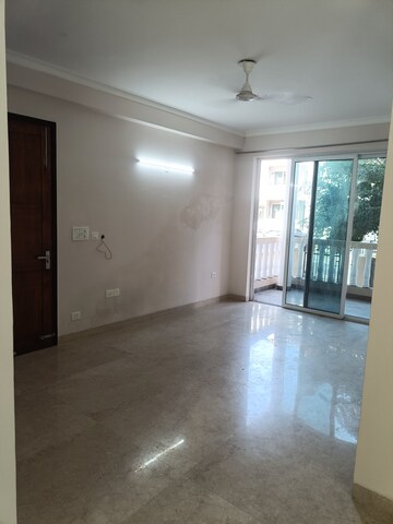 Room in 4 BHK Builder Floor at Ansal API Esencia, Sector 67 – for Rent