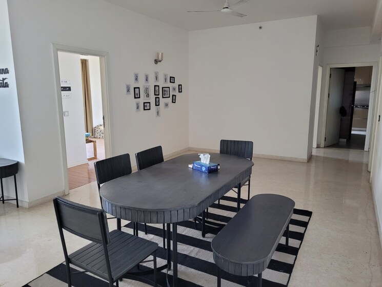 Dining area, dlf-the-crest 4 Bedroom 3525 Sq.Ft. Apartment In Sector 54 Gurgaon 9080356