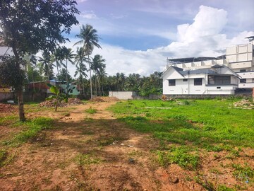  Plot For Sale in Nalanchira