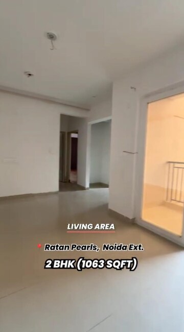 Room in 2 BHK Apartment at Ratan Pearls, Sector 16 Greater Noida – for Sale