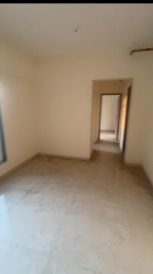 Room in 1 BHK Apartment at Ashoka Nahur Gaonthan Shivshakti CHS, Mulund West – for Sale