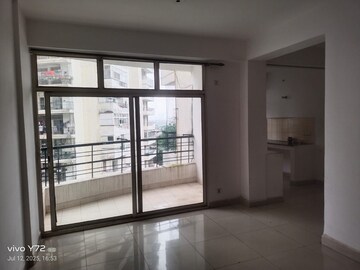 Room in 2 BHK Apartment at Gaurs Global Village, Sain Vihar – for Rent