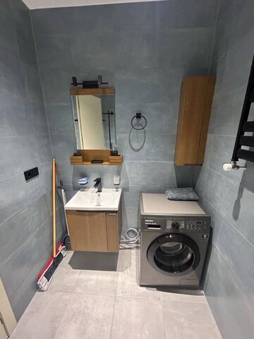 Attached Bathroom in 4 BHK Builder Floor at Anand Niketan – for Sale