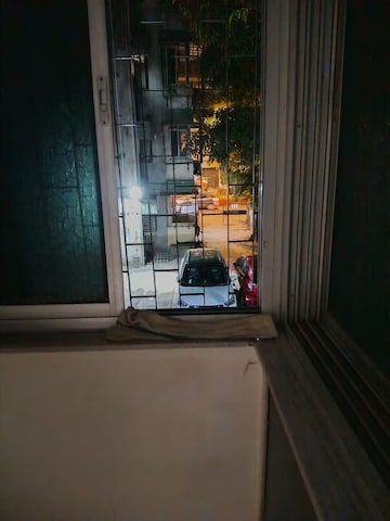 Room in 1 BHK Apartment at Sahyadri CHS Parel, Parel – for Sale