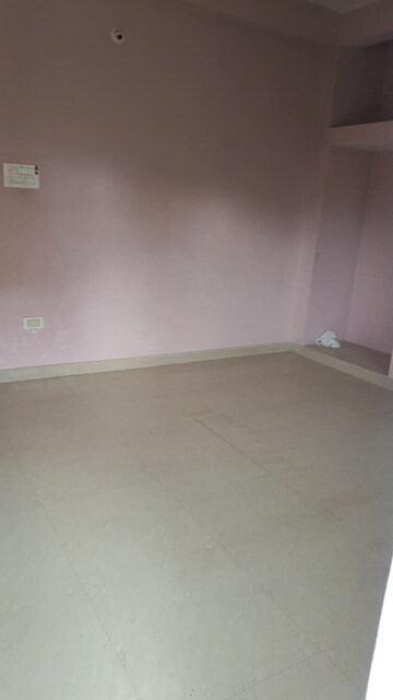 2 BHK Apartment For Rent in Morabadi