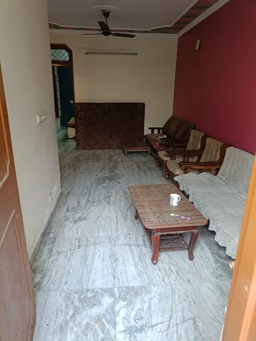 Living Room in 2 BHK Builder Floor at Govindpuri – for Rent
