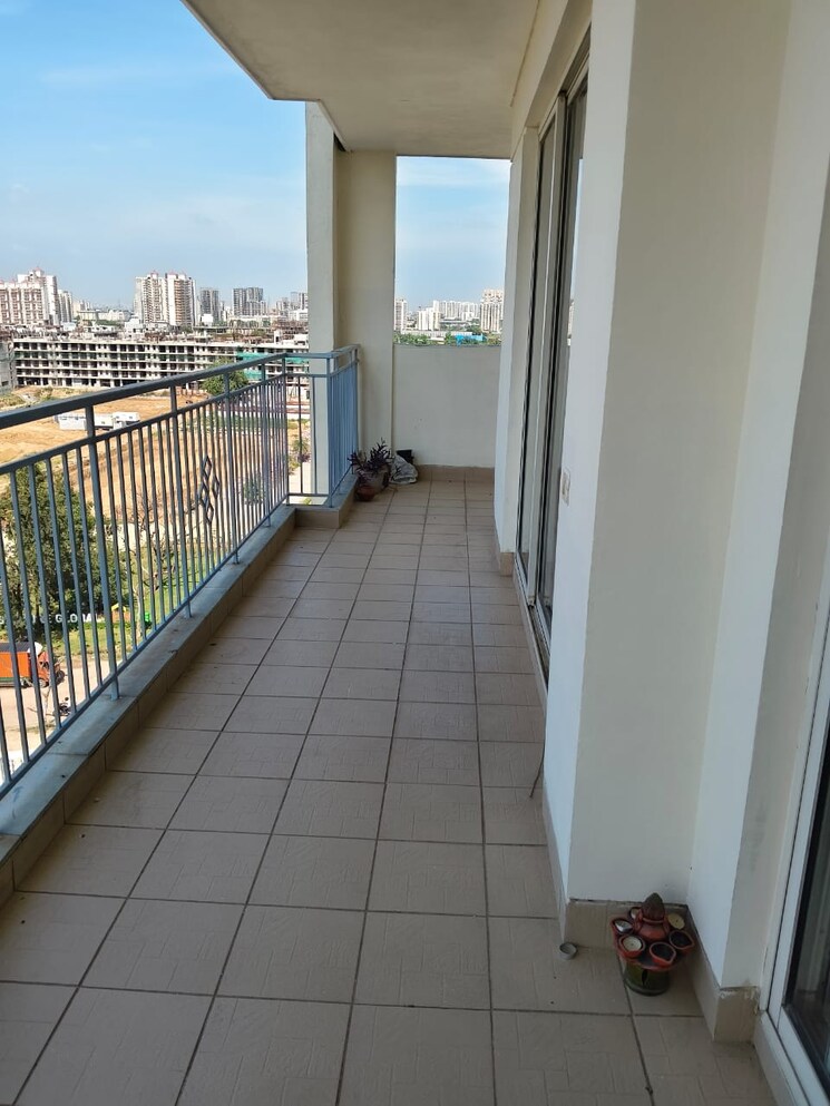 Balcony, bestech-park-view-sanskruti 3 Bedroom 1920 Sq.Ft. Apartment In Sector 92 Gurgaon 9080665