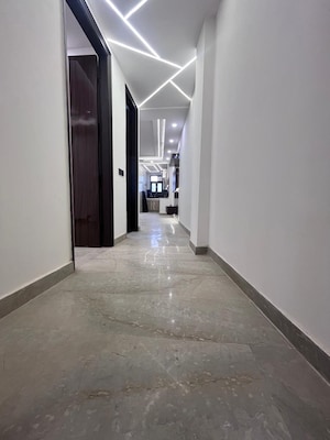  3 BHK Builder Floor at Govindpuri – for Sale