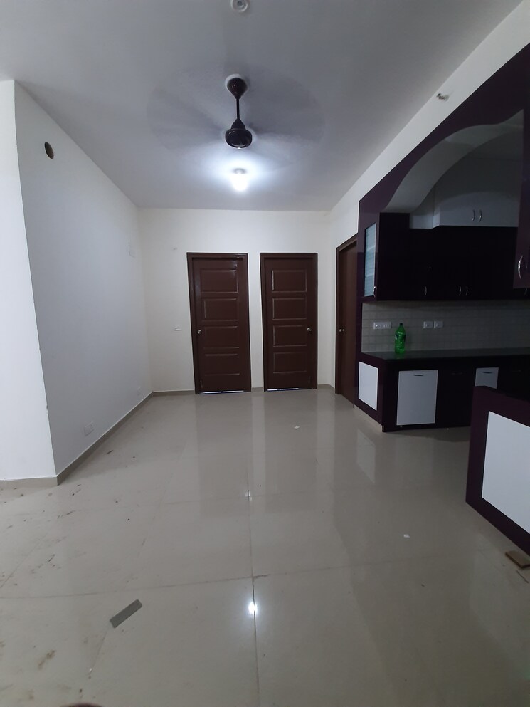 undefined, landcraft-golflinks-plaza 2 Bedroom 1600 Sq.Ft. Apartment In Pandav Nagar Ghaziabad 9080687