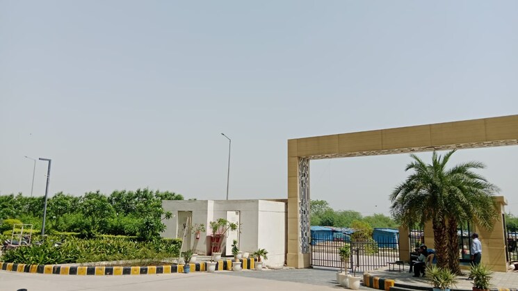 Exterior View, presithum-phase-ii 3 Bedroom 1440 Sq.Ft. Apartment In Sector 25 Yamuna Expressway Greater Noida 9080701